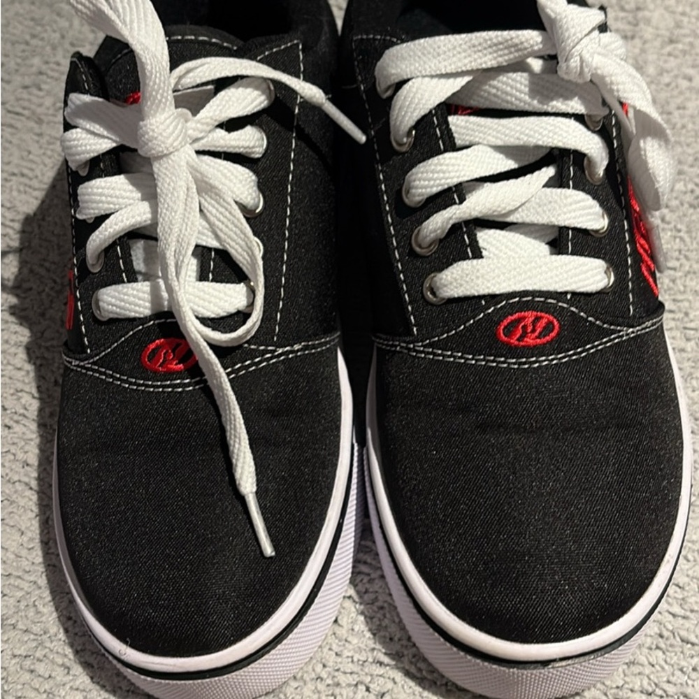 Heelys Black and Red sneakers